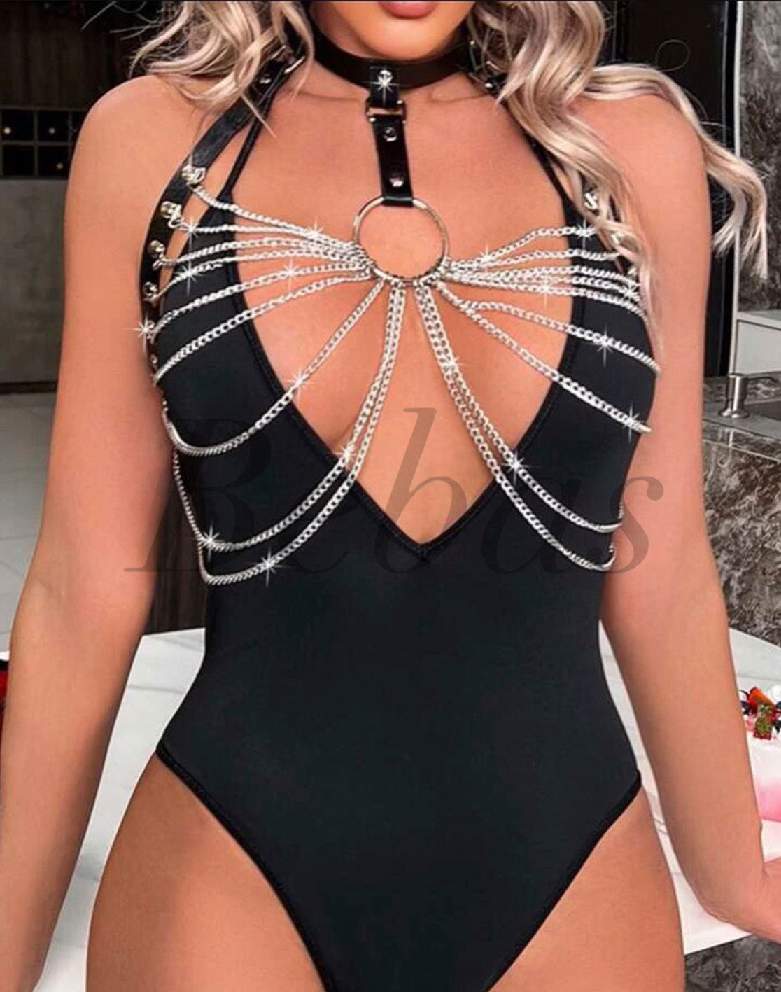 BODY CON ARNÉS Y CADENAS EN PECHO - Bebas Lingerie México